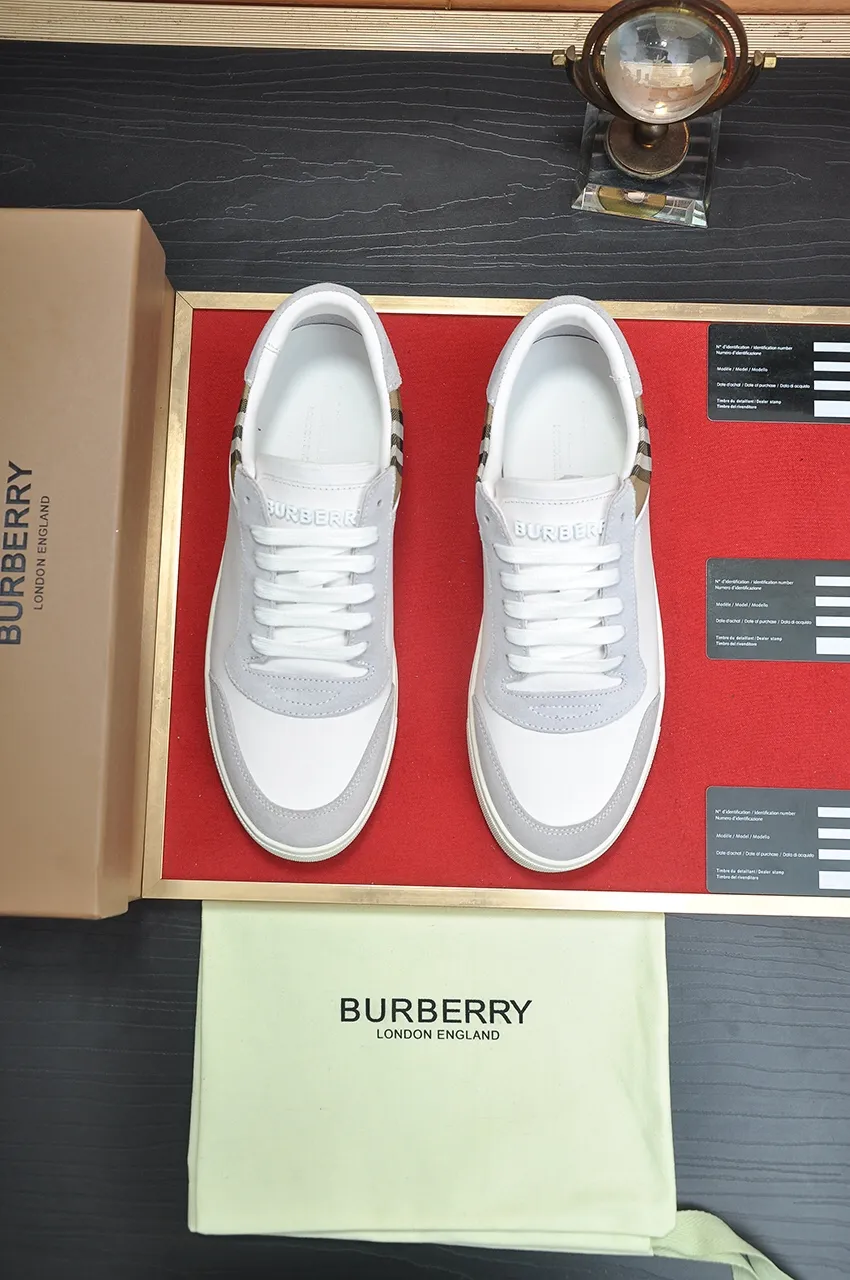 Men's shoes💰480💶[Burberry] (cowhide lining) classic low-top sneakers｜Imported cowhide with classic plaid fabric｜Cow leather lining｜Original outsole｜Fine workmanship and comfortable to wear Size: 38-44 (customized at 45)